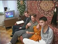 مجرمان جوان هنگام بازجویی مجبور به بازجویی با یک افسر پلیس آزار عکسهای سکسی کوس و کون دهنده هستند