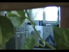 بچه ها فاحشه را عکس سکسی کون و کس به خانه او دعوت کردند