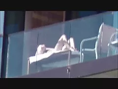 هوادار راهی خانه ورزشکار عكس كير كوس شد